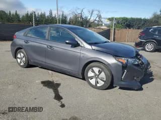 ✅ 2018 Hyundai Ioniq Blue • VIN: KMHC65LC2JU069390 • Lot: 50445545. Wystawiony na Copart z przebiegiem 85 667 mil. Bezpłatny archiwum sprzedaży aukcyjnych z USA i szczegółowy raport historii pojazdu na DreamBid. Zdjęcie 4.