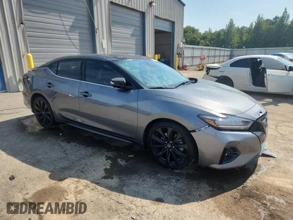 ✅ 2023 Nissan Maxima SR • VIN: 1N4AA6EVXPC503266 • Лот: 66838995. Опубликован ранее на Copart с пробегом 32 846 миль. Бесплатный доступ к архиву аукционных продаж из США и подробный отчёт об истории автомобиля на DreamBid. Изображение 4.