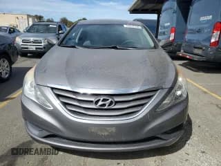 ✅ 2011 Hyundai Sonata GLS • VIN: 5NPEB4AC6BH249733 • Lot: 75513134. Listed on Copart with 117,879 mi. Free auction sales archive from the USA and detailed vehicle history report at DreamBid. Image 5.