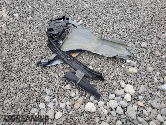 ✅ 2022 Buick Encore GX Select • VIN: KL4MMDSL3NB102242 • Lot: 81478335. Listed on Copart with 14,304 mi. Free auction sales archive from the USA and detailed vehicle history report at DreamBid. Image 13.