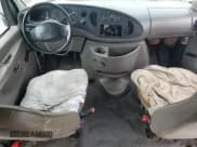 ✅ 1997 Ford Econoline Wagon XL • VIN: 1FBJS31LXVHA21170 • Lot: 81581015. Wystawiony na Copart z przebiegiem 167 046 mil. Bezpłatny archiwum sprzedaży aukcyjnych z USA i szczegółowy raport historii pojazdu na DreamBid. Zdjęcie 8.