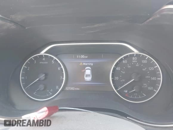 ✅ 2017 Nissan Maxima SL • VIN: 1N4AA6APXHC453400 • Lot: 42134032. Listed on IAAI with 127,382 mi. Free auction sales archive from the USA and detailed vehicle history report at DreamBid. Image 7.