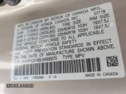 ✅ 2018 Honda CR-V EX-L • VIN: 2HKRW2H88JH666975 • Lot: 43642190. Wystawiony na IAAI z przebiegiem 94 655 mil. Bezpłatny archiwum sprzedaży aukcyjnych z USA i szczegółowy raport historii pojazdu na DreamBid. Zdjęcie 9.