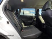 ✅ 2024 Toyota RAV4 Hybrid Limited • VIN: 4T3D6RFV7RU159128 • Lot: 90328615. Wystawiony na Copart z przebiegiem 59 390 mil. Bezpłatny archiwum sprzedaży aukcyjnych z USA i szczegółowy raport historii pojazdu na DreamBid. Zdjęcie 11.