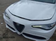✅ 2018 Alfa Romeo Giulia Ti Sport • VIN: ZARFAEEN4J7575502 • Лот: 41506566. Опубликован ранее на IAAI с пробегом 85 786 миль. Бесплатный доступ к архиву аукционных продаж из США и подробный отчёт об истории автомобиля на DreamBid. Изображение 6.