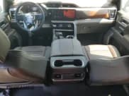 ✅ 2025 GMC Sierra 1500 Denali • VIN: 1GTUUGEL3SZ224900 • Лот: 80203745. Опубликован ранее на Copart с пробегом 3 603 миль. Бесплатный доступ к архиву аукционных продаж из США и подробный отчёт об истории автомобиля на DreamBid. Изображение 8.