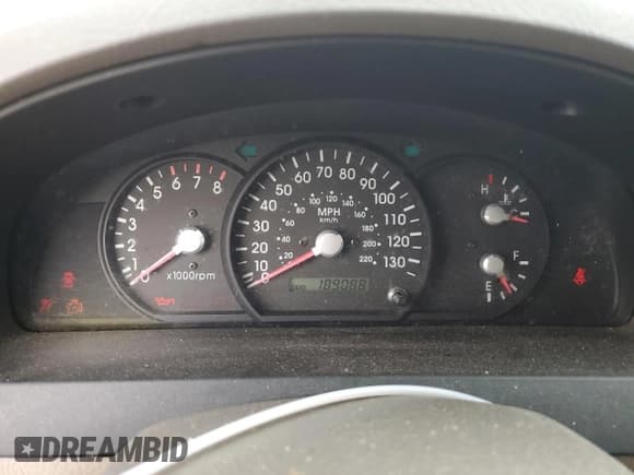 ✅ 2003 Kia Sorento LX • VIN: KNDJD733X35063802 • Lot: 74760084. Listed on Copart with 189,088 mi. Free auction sales archive from the USA and detailed vehicle history report at DreamBid. Image 9.