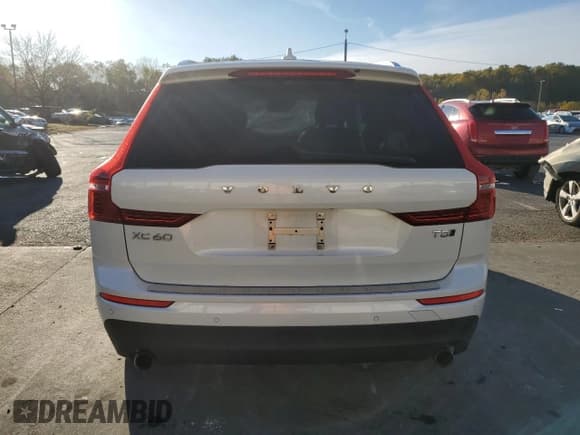 ✅ 2018 Volvo XC60 Momentum • VIN: LYV102RK0JB068923 • Lot: 90018685. Wystawiony na Copart z przebiegiem 67 853 mil. Bezpłatny archiwum sprzedaży aukcyjnych z USA i szczegółowy raport historii pojazdu na DreamBid. Zdjęcie 6.