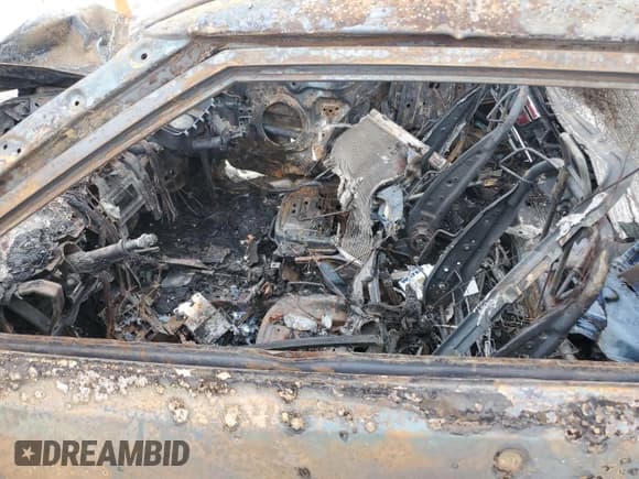 ✅ 2016 Hyundai Veloster • VIN: KMHTC6AD4GU265849 • Лот: 77399884. Опубликован ранее на Copart с пробегом Не указан. Бесплатный доступ к архиву аукционных продаж из США и подробный отчёт об истории автомобиля на DreamBid. Изображение 7.