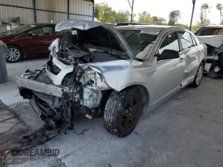 ✅ 2010 Chevrolet Malibu 1LS • VIN: 1G1ZB5EB1AF276123 • Lot: 86088735. Wystawiony na Copart z przebiegiem Nie podano. Bezpłatny archiwum sprzedaży aukcyjnych z USA i szczegółowy raport historii pojazdu na DreamBid. Zdjęcie 1.