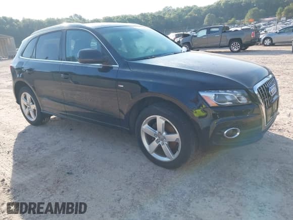 ✅ 2011 Audi Q5 Prestige • VIN: WA1WKAFP5BA030276 • Лот: 43330637. Опубликован ранее на IAAI с пробегом 182 266 миль. Бесплатный доступ к архиву аукционных продаж из США и подробный отчёт об истории автомобиля на DreamBid. Изображение 1.