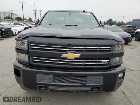 ✅ 2016 Chevrolet Silverado 2500HD LTZ • VIN: 1GC1KWE83GF199150 • Lot: 60152305. Wystawiony na Copart z przebiegiem 148 704 mil. Bezpłatny archiwum sprzedaży aukcyjnych z USA i szczegółowy raport historii pojazdu na DreamBid. Zdjęcie 5.