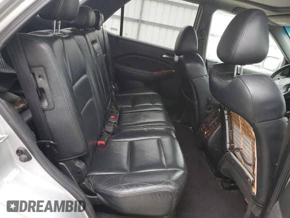 ✅ 2001 Acura MDX Touring • VIN: 2HNYD18661H526145 • Лот: 51151015. Опубликован ранее на Copart с пробегом 234 554 миль. Бесплатный доступ к архиву аукционных продаж из США и подробный отчёт об истории автомобиля на DreamBid. Изображение 12.