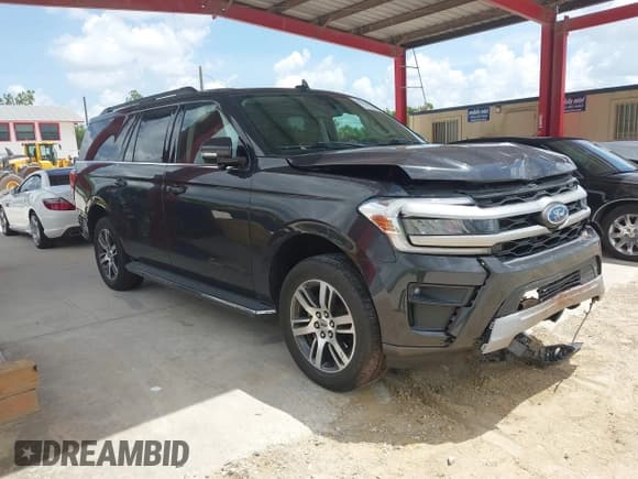 ✅ 2022 Ford Expedition Max XLT • VIN: 1FMJK1JT8NEA10715 • Лот: 42921326. Опубликован ранее на IAAI с пробегом 48 575 миль. Бесплатный доступ к архиву аукционных продаж из США и подробный отчёт об истории автомобиля на DreamBid. Изображение 1.