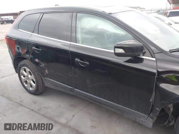 ✅ 2013 Volvo XC60 3.2L • VIN: YV4940DLXD2431274 • Lot: 42109445. Listed on IAAI with 160,287 mi. Free auction sales archive from the USA and detailed vehicle history report at DreamBid. Image 13.