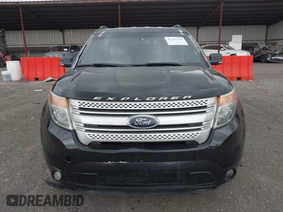 ✅ 2014 Ford Explorer XLT • VIN: 1FM5K8D8XEGC21422 • Lot: 42143320. Wystawiony na IAAI z przebiegiem 500 465 mil. Bezpłatny archiwum sprzedaży aukcyjnych z USA i szczegółowy raport historii pojazdu na DreamBid. Zdjęcie 12.