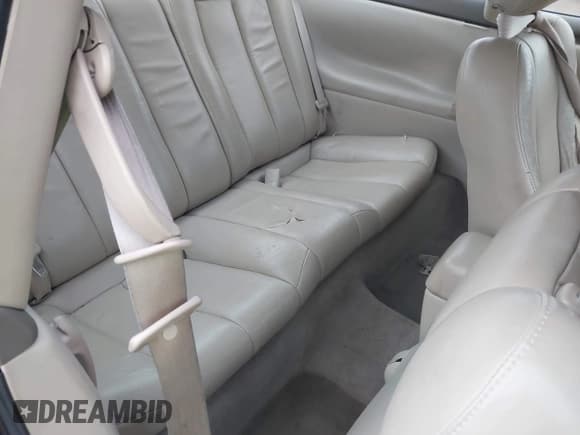 ✅ 2002 Toyota Solara SE • VIN: 2T1CE22P22C000370 • Lot: 41528835. Listed on IAAI with 215,628 mi. Free auction sales archive from the USA and detailed vehicle history report at DreamBid. Image 8.