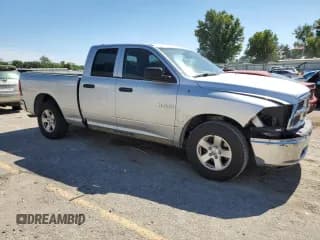 ✅ 2009 Dodge 1500 ST • VIN: 1D3HB18K29S700748 • Лот: 73342154. Опубликован ранее на Copart с пробегом 311 247 миль. Бесплатный доступ к архиву аукционных продаж из США и подробный отчёт об истории автомобиля на DreamBid. Изображение 4.