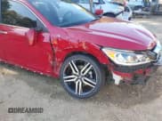 ✅ 2017 Honda Accord Sport SE • VIN: 1HGCR2F1XHA156374 • Lot: 43523040. Wystawiony na IAAI z przebiegiem 121 904 mil. Bezpłatny archiwum sprzedaży aukcyjnych z USA i szczegółowy raport historii pojazdu na DreamBid. Zdjęcie 6.