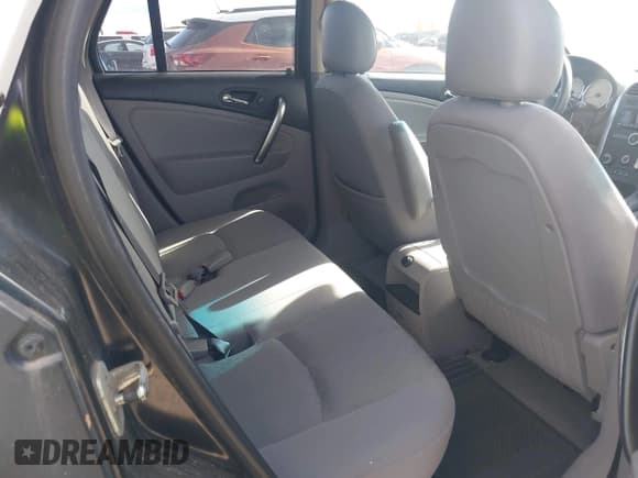 ✅ 2007 Saturn VUE I4 • VIN: 5GZCZ23DX7S843083 • Lot: 43651366. Listed on IAAI with 193,394 mi. Free auction sales archive from the USA and detailed vehicle history report at DreamBid. Image 8.