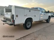 ✅ 2017 Chevrolet Silverado 2500HD • VIN: 1GB2KUEG3HZ201970 • Лот: 72195734. Опубликован ранее на Copart с пробегом 254 058 миль. Бесплатный доступ к архиву аукционных продаж из США и подробный отчёт об истории автомобиля на DreamBid. Изображение 4.