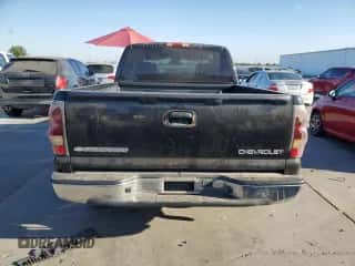 2004 Chevrolet Silverado 1500 LS с VIN 2GCEC19V441303763, выставлен на аукционе Copart как лот 72270134 с пробегом 180 101 миль миль и Списание • Salvage title. История ставок и продаж доступна на DreamBid. Изображение 6.