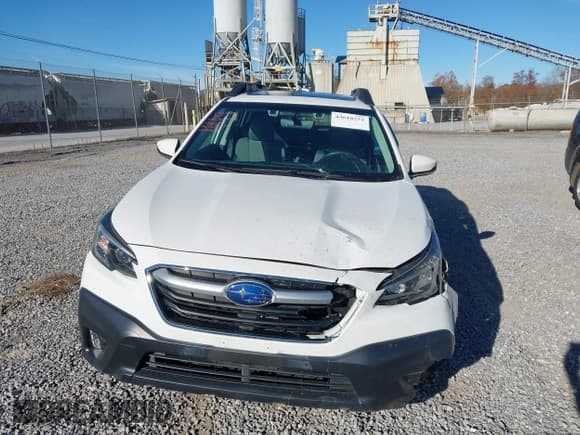 ✅ 2022 Subaru Outback Premium • VIN: 4S4BTAFC3N3162553 • Lot: 43618251. Wystawiony na IAAI z przebiegiem 25 857 mil. Bezpłatny archiwum sprzedaży aukcyjnych z USA i szczegółowy raport historii pojazdu na DreamBid. Zdjęcie 12.