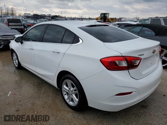 ✅ 2018 Chevrolet Cruze LT • VIN: 1G1BE5SM7J7191151 • Lot: 46231793. Listed on Copart with 95,258 mi. Free auction sales archive from the USA and detailed vehicle history report at DreamBid. Image 2.