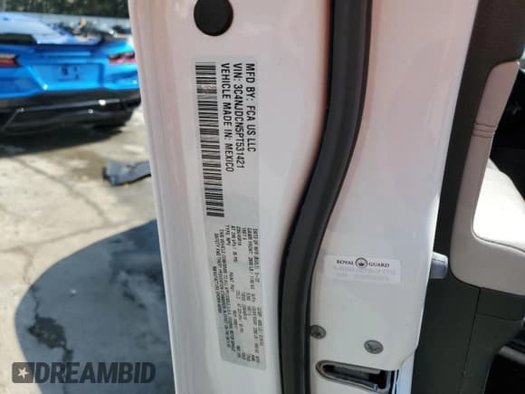 ✅ 2023 Jeep Compass Limited • VIN: 3C4NJDCN5PT531421 • Лот: 68308795. Опубликован ранее на Copart с пробегом Не указан. Бесплатный доступ к архиву аукционных продаж из США и подробный отчёт об истории автомобиля на DreamBid. Изображение 14.