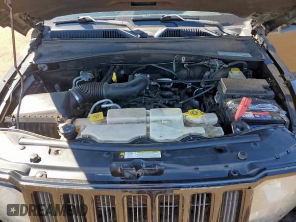 ✅ 2011 Jeep Liberty Renegade • VIN: 1J4PN3GK5BW503218 • Lot: 86515185. Listed on Copart with 209,414 mi. Free auction sales archive from the USA and detailed vehicle history report at DreamBid. Image 12.