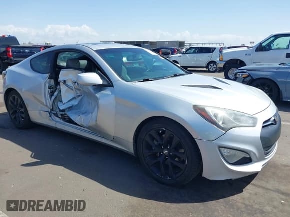 ✅ 2014 Hyundai Genesis Coupe R-Spec • VIN: KMHHT6KD6EU120667 • Lot: 41956038. Wystawiony na IAAI z przebiegiem 163 464 mil. Bezpłatny archiwum sprzedaży aukcyjnych z USA i szczegółowy raport historii pojazdu na DreamBid. Zdjęcie 6.