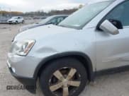 ✅ 2011 GMC Acadia SLT1 • VIN: 1GKKVRED2BJ416840 • Lot: 43645469. Wystawiony na IAAI z przebiegiem 178 427 mil. Bezpłatny archiwum sprzedaży aukcyjnych z USA i szczegółowy raport historii pojazdu na DreamBid. Zdjęcie 12.