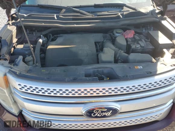 ✅ 2011 Ford Explorer XLT • VIN: 1FMHK7D89BGA79504 • Lot: 71640175. Wystawiony na Copart z przebiegiem 282 097 mil. Bezpłatny archiwum sprzedaży aukcyjnych z USA i szczegółowy raport historii pojazdu na DreamBid. Zdjęcie 12.