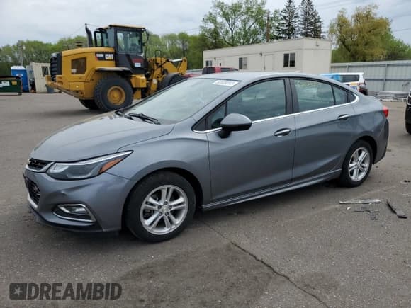 ✅ 2018 Chevrolet Cruze LT • VIN: 1G1BE5SM6J7125545 • Lot: 52028393. Listed on Copart with 193,162 mi. Free auction sales archive from the USA and detailed vehicle history report at DreamBid. Image 1.