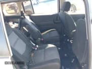 ✅ 2007 Mazda 5 Touring • VIN: JM1CR293X70136920 • Lot: 43661749. Wystawiony na IAAI z przebiegiem Nie podano. Bezpłatny archiwum sprzedaży aukcyjnych z USA i szczegółowy raport historii pojazdu na DreamBid. Zdjęcie 8.