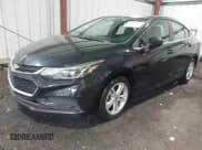 ✅ 2018 Chevrolet Cruze LT • VIN: 1G1BE5SMXJ7229309 • Lot: 43327986. Wystawiony na IAAI z przebiegiem 98 751 mil. Bezpłatny archiwum sprzedaży aukcyjnych z USA i szczegółowy raport historii pojazdu na DreamBid. Zdjęcie 2.