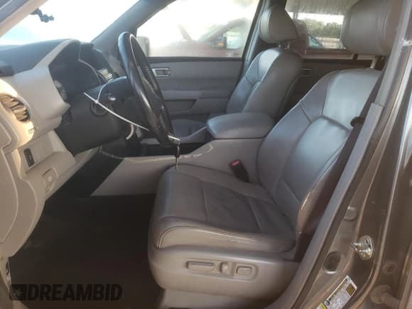 ✅ 2009 Honda Pilot EX-L • VIN: 5FNYF48639B011221 • Lot: 84651225. Wystawiony na Copart z przebiegiem 307 717 mil. Bezpłatny archiwum sprzedaży aukcyjnych z USA i szczegółowy raport historii pojazdu na DreamBid. Zdjęcie 7.