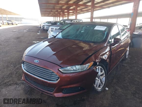 ✅ 2015 Ford Fusion SE • VIN: 3FA6P0HD6FR183772 • Lot: 43646414. Wystawiony na IAAI z przebiegiem 246 000 mil. Bezpłatny archiwum sprzedaży aukcyjnych z USA i szczegółowy raport historii pojazdu na DreamBid. Zdjęcie 17.