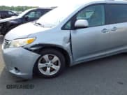 ✅ 2014 Toyota Sienna LE AAS • VIN: 5TDKK3DC0ES522057 • Lot: 42346846. Listed on IAAI with 79,872 mi. Free auction sales archive from the USA and detailed vehicle history report at DreamBid. Image 6.