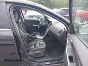 ✅ 2011 Volvo XC60 3.0T • VIN: YV4902DZ6B2185185 • Lot: 42642075. Wystawiony na IAAI z przebiegiem 189 566 mil. Bezpłatny archiwum sprzedaży aukcyjnych z USA i szczegółowy raport historii pojazdu na DreamBid. Zdjęcie 5.