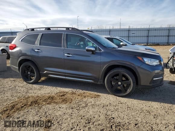 ✅ 2021 Subaru Ascent Touring • VIN: 4S4WMARD5M3431329 • Lot: 86525855. Listed on Copart with 119,944 mi. Free auction sales archive from the USA and detailed vehicle history report at DreamBid. Image 4.