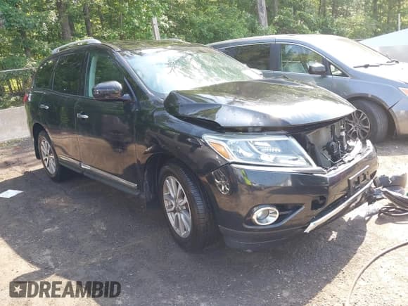✅ 2015 Nissan Pathfinder Platinum • VIN: 5N1AR2MM7FC707876 • Lot: 42255193. Listed on IAAI with 144,051 mi. Free auction sales archive from the USA and detailed vehicle history report at DreamBid. Image 1.