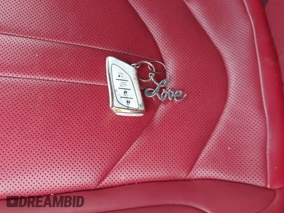 ✅ 2020 Lexus ES 350 F Sport • VIN: 58AGZ1B19LU053023 • Lot: 42196802. Wystawiony na IAAI z przebiegiem 100 306 mil. Bezpłatny archiwum sprzedaży aukcyjnych z USA i szczegółowy raport historii pojazdu na DreamBid. Zdjęcie 11.