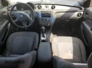 ✅ 2003 Mitsubishi Outlander LS • VIN: JA4LX31G23U111548 • Lot: 70305325. Wystawiony na Copart z przebiegiem 232 175 mil. Bezpłatny archiwum sprzedaży aukcyjnych z USA i szczegółowy raport historii pojazdu na DreamBid. Zdjęcie 8.