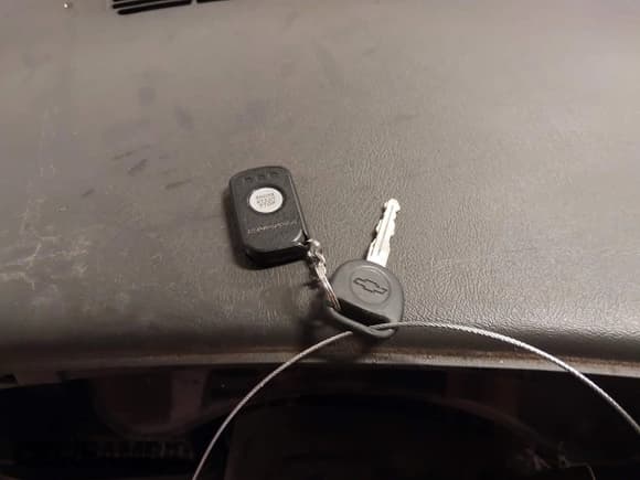 ✅ 2004 Chevrolet Silverado 2500HD LS • VIN: 1GCHK29U94E314964 • Лот: 42734747. Опубликован ранее на IAAI с пробегом Не указан. Бесплатный доступ к архиву аукционных продаж из США и подробный отчёт об истории автомобиля на DreamBid. Изображение 11.