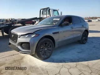 ✅ 2025 Jaguar F-Pace R-Dynamic S • VIN: SADCT2EX8SA748020 • Lot: 92809645. Wystawiony na Copart z przebiegiem 8 146 mil. Bezpłatny archiwum sprzedaży aukcyjnych z USA i szczegółowy raport historii pojazdu na DreamBid. Zdjęcie 1.