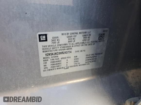 ✅ 2017 Chevrolet Suburban Premier • VIN: 1GNSKJKC0HR243774 • Лот: 87263235. Опубликован ранее на Copart с пробегом 163 313 миль. Бесплатный доступ к архиву аукционных продаж из США и подробный отчёт об истории автомобиля на DreamBid. Изображение 14.