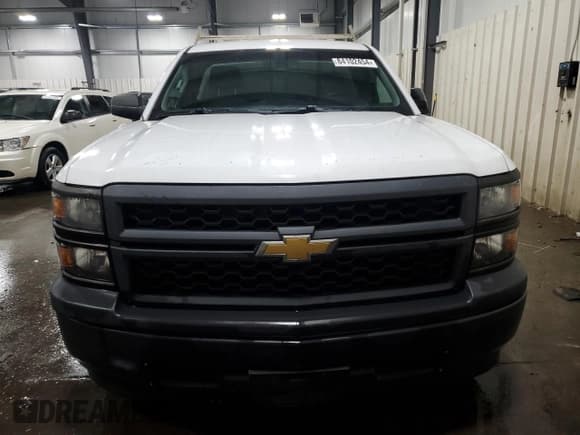 ✅ 2015 Chevrolet Silverado 1500 LS • VIN: 1GCNCPEH6FZ233339 • Лот: 84102454. Опубликован ранее на Copart с пробегом 181 912 миль. Бесплатный доступ к архиву аукционных продаж из США и подробный отчёт об истории автомобиля на DreamBid. Изображение 5.