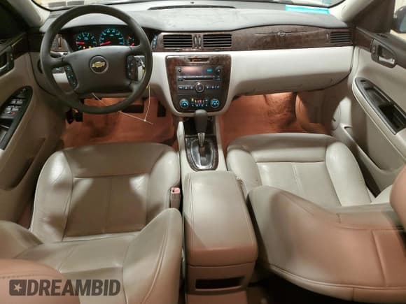 ✅ 2016 Chevrolet Impala LTZ • VIN: 2G1WC5E33G1163668 • Лот: 53967244. Опубликован ранее на Copart с пробегом 92 934 миль. Бесплатный доступ к архиву аукционных продаж из США и подробный отчёт об истории автомобиля на DreamBid. Изображение 8.