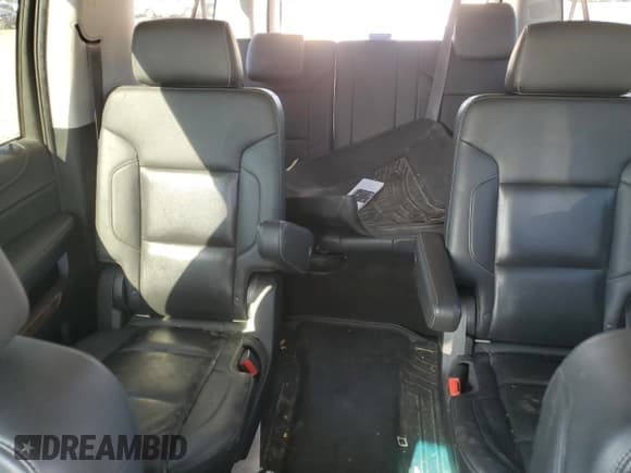 ✅ 2017 Chevrolet Suburban Premier • VIN: 1GNSCJKC4HR407895 • Lot: 91659825. Wystawiony na Copart z przebiegiem 178 460 mil. Bezpłatny archiwum sprzedaży aukcyjnych z USA i szczegółowy raport historii pojazdu na DreamBid. Zdjęcie 10.